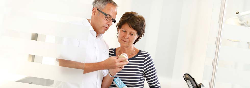 Spezialist Parodontologie